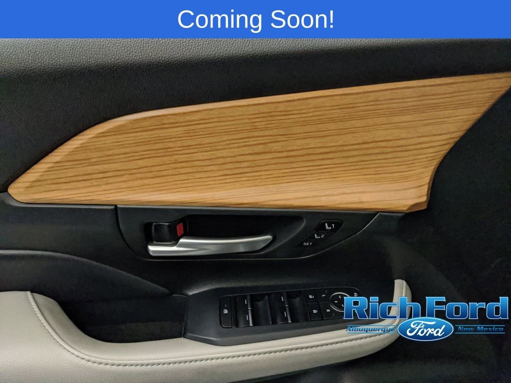 Used 2024 Toyota Grand Highlander Platinum image 10