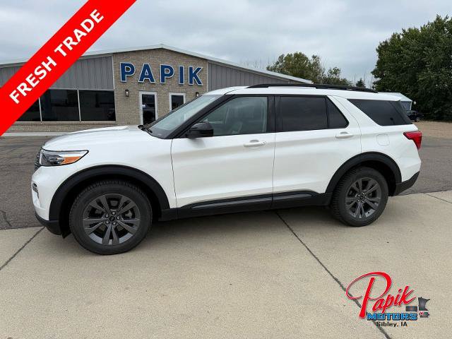 Certified 2023 Ford Explorer XLT w/ Equipment Group 202A