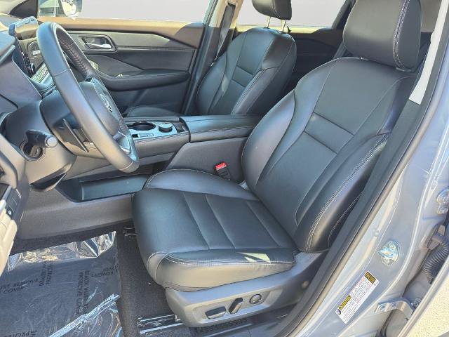 Used 2023 Nissan Rogue SL w/ SL Premium Package AWD/4WD image 15