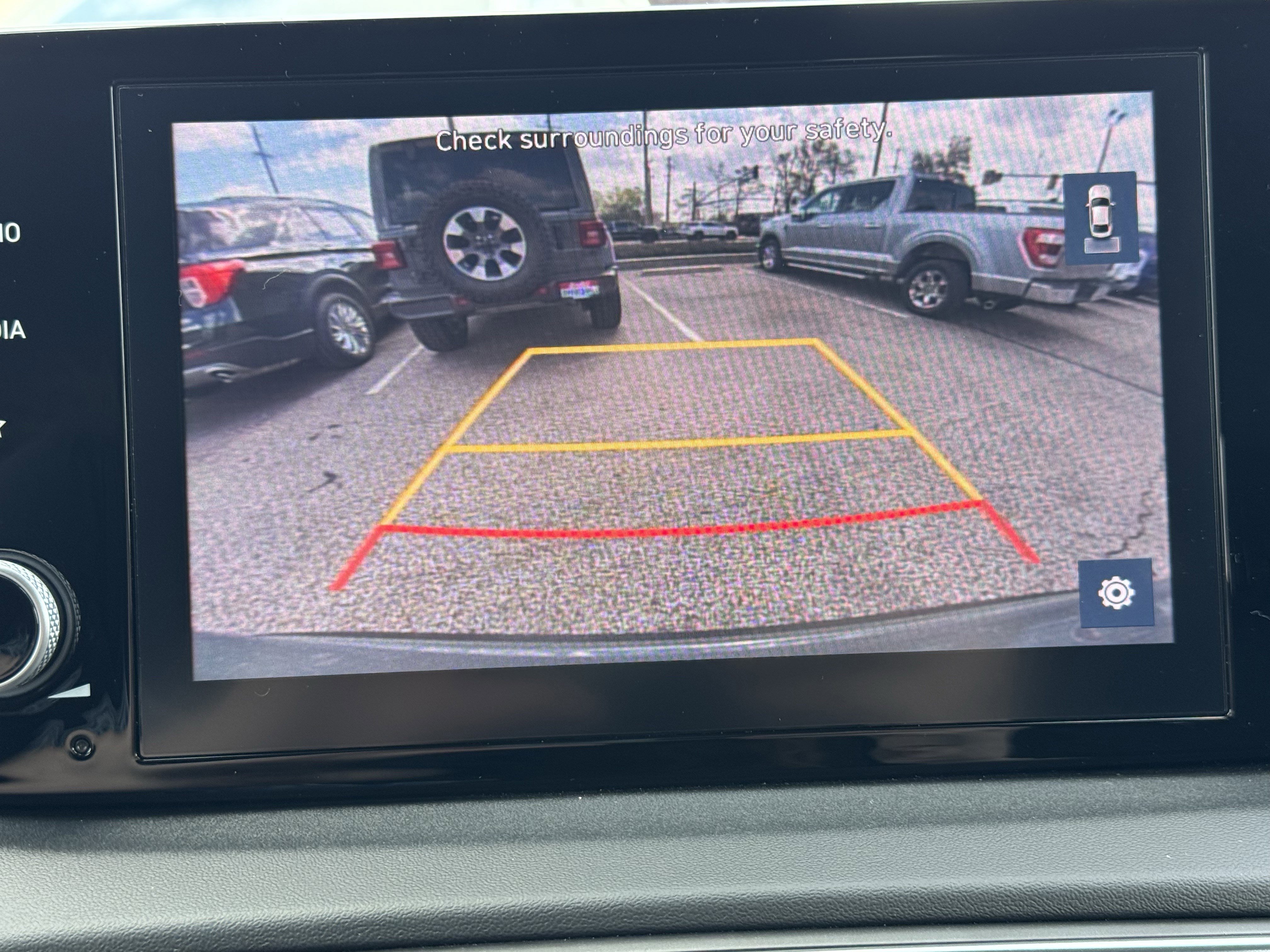 Used 2023 Hyundai Santa Fe SE w/ Cargo Package image 20