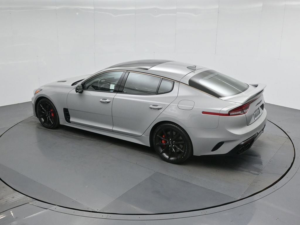 Used 2022 Kia Stinger GT2 w/ Scorpion Package image 17