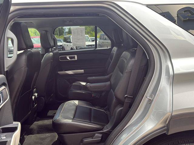 Certified 2023 Ford Explorer XLT w/ Equipment Group 202A AWD/4WD image 29