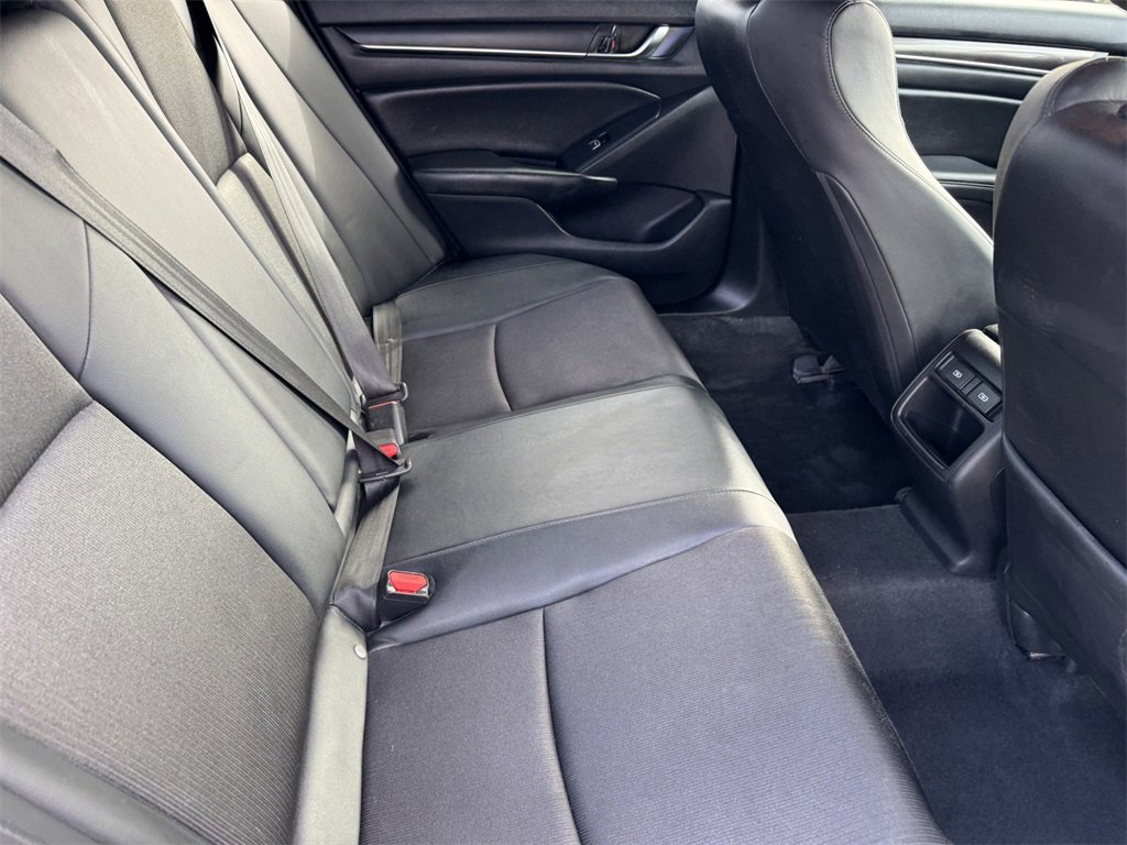 Used 2022 Honda Accord Sport image 7