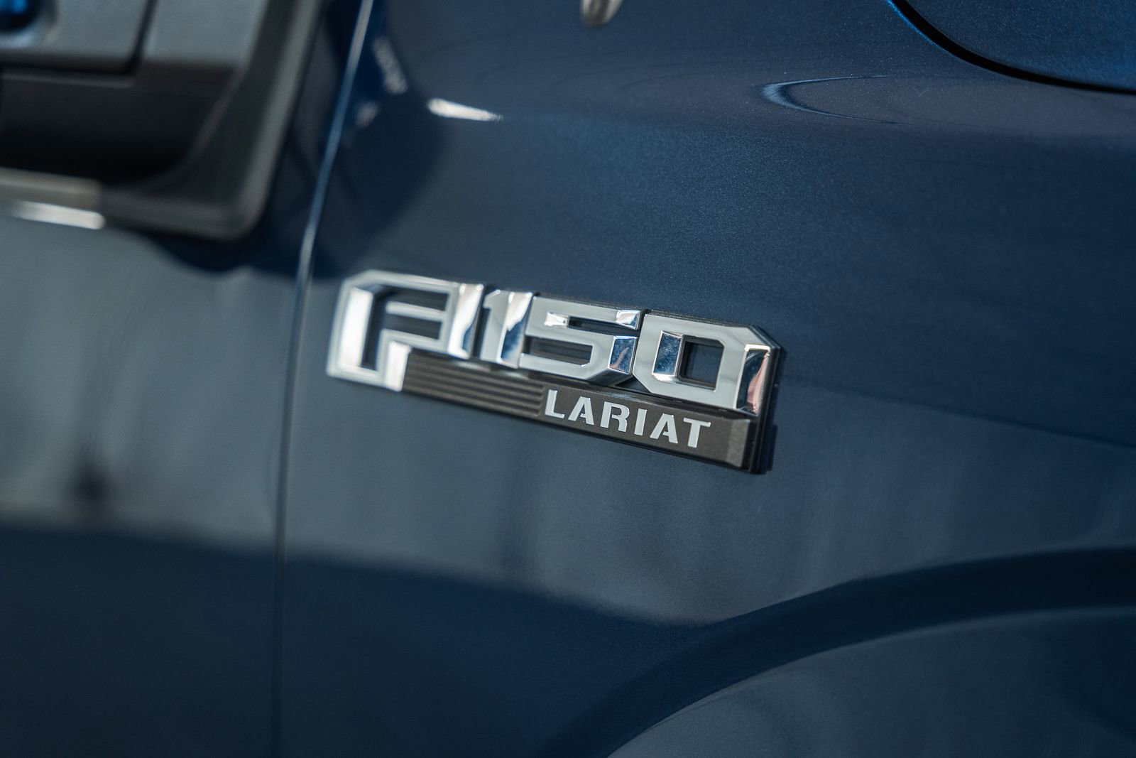 Certified 2020 Ford F150 Lariat image 18