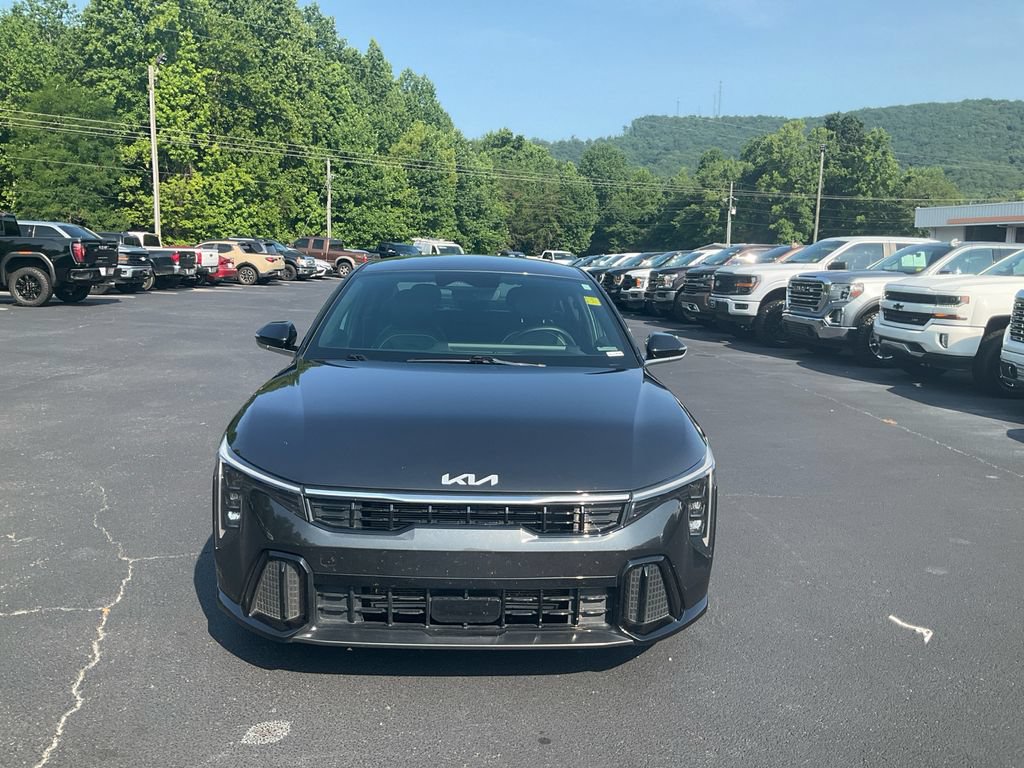 Used 2025 Kia K4 GT-Line FWD video 2