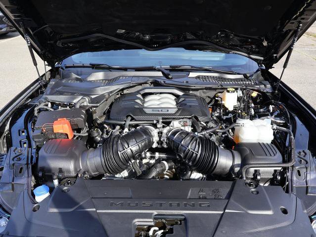 Certified 2025 Ford Mustang GT Premium RWD image 29