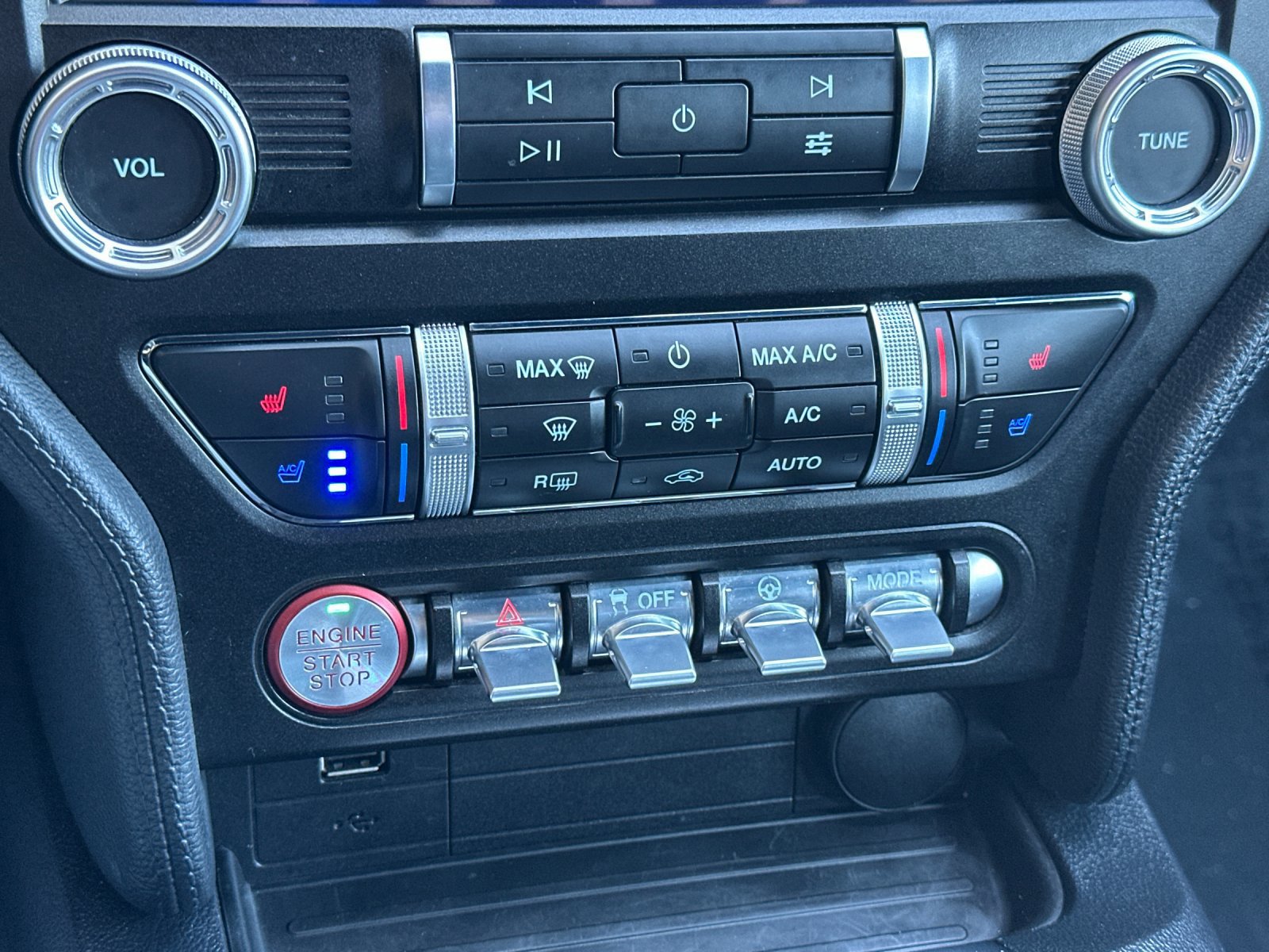 Certified 2022 Ford Mustang Premium image 20