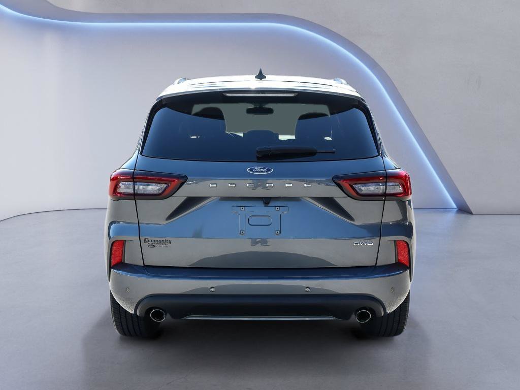 Certified 2023 Ford Escape ST-Line Elite AWD/4WD image 6