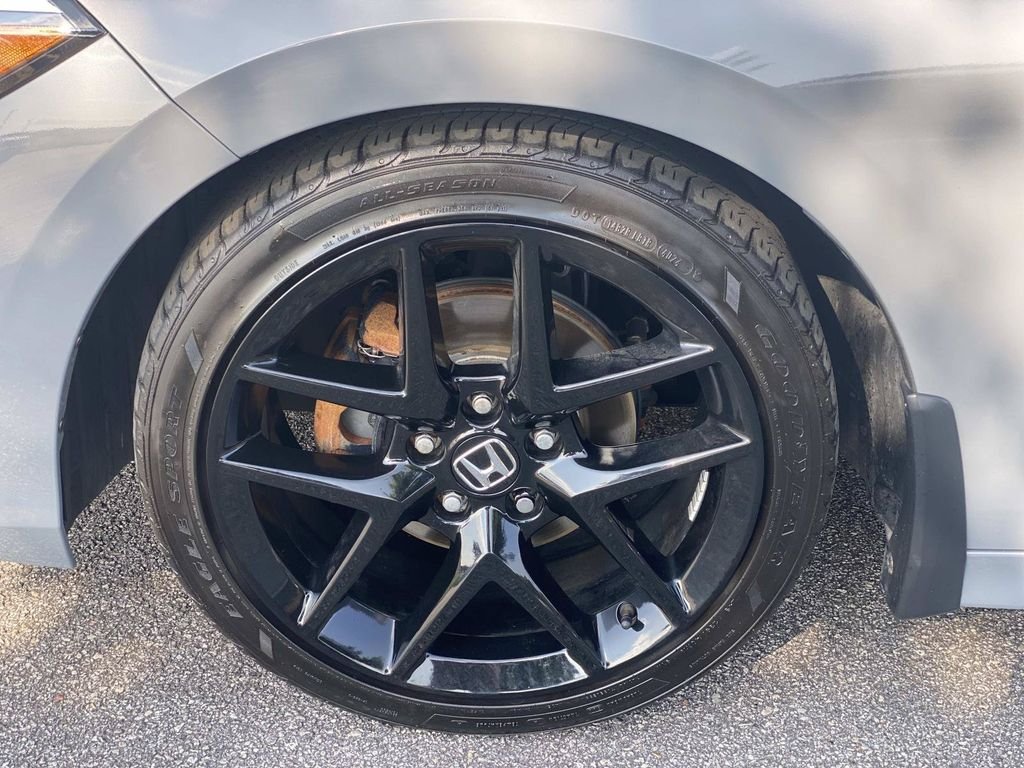Used 2025 Honda Civic Sport image 12