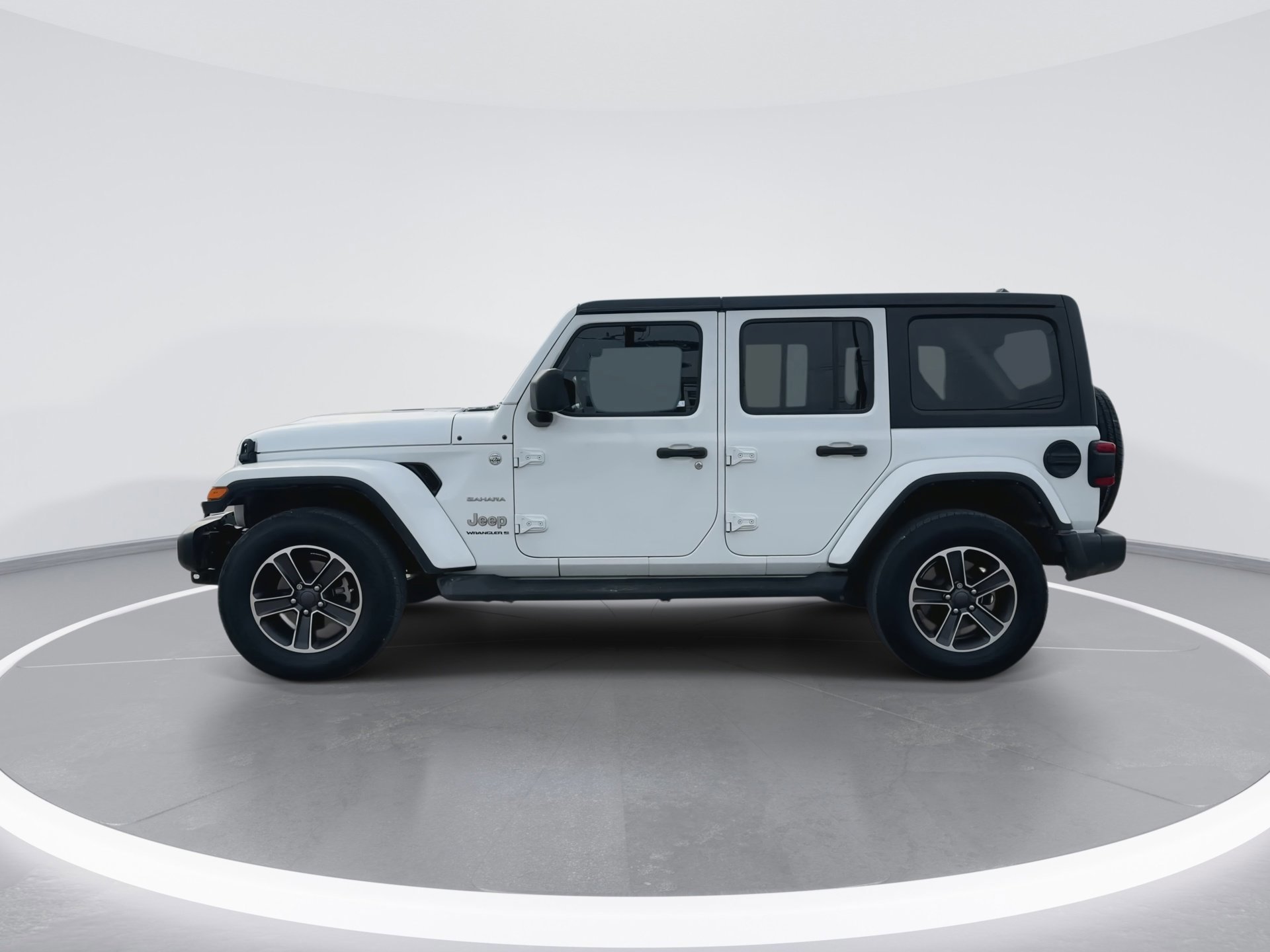 Used 2023 Jeep Wrangler Sahara w/ LED Lighting Group image 7