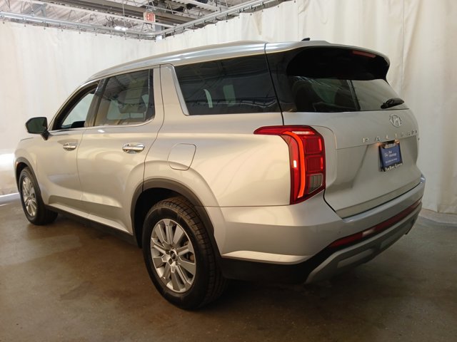 Used 2024 Hyundai Palisade SEL image 2