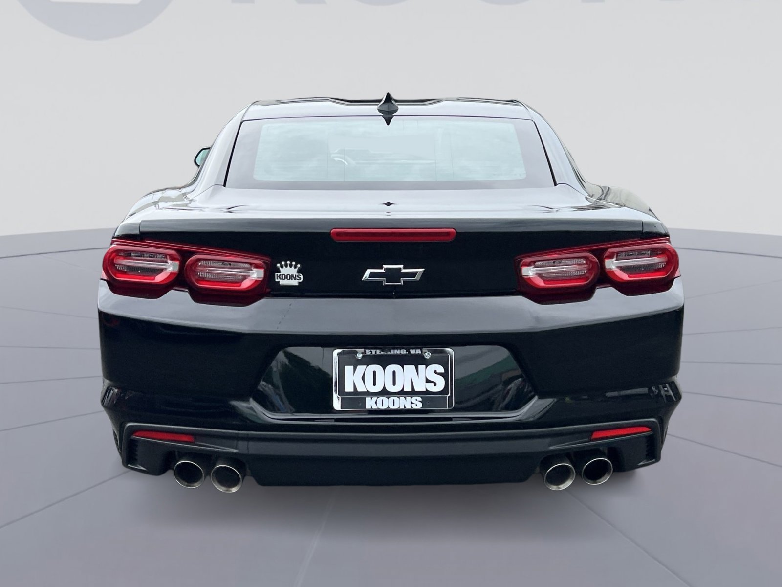 Used 2022 Chevrolet Camaro LT RWD image 10