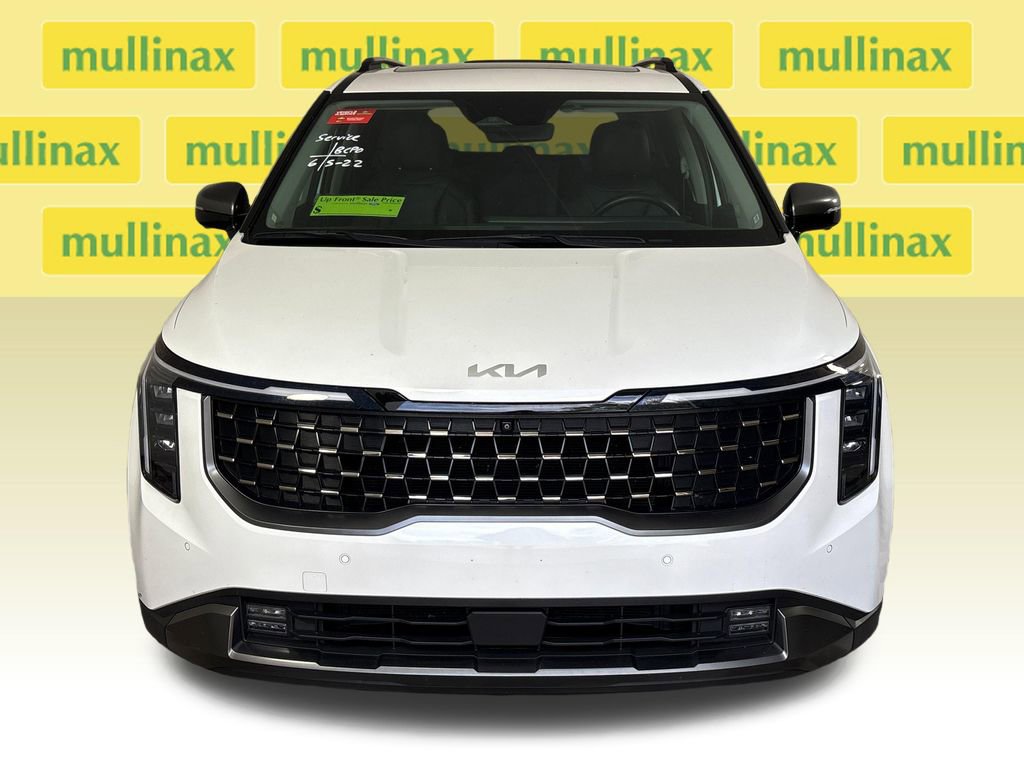 Used 2025 Kia Carnival SX FWD image 15