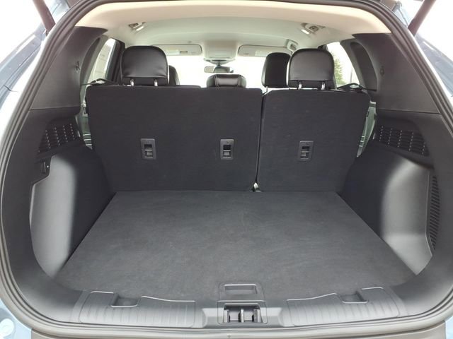 Certified 2024 Ford Escape SE FWD image 10