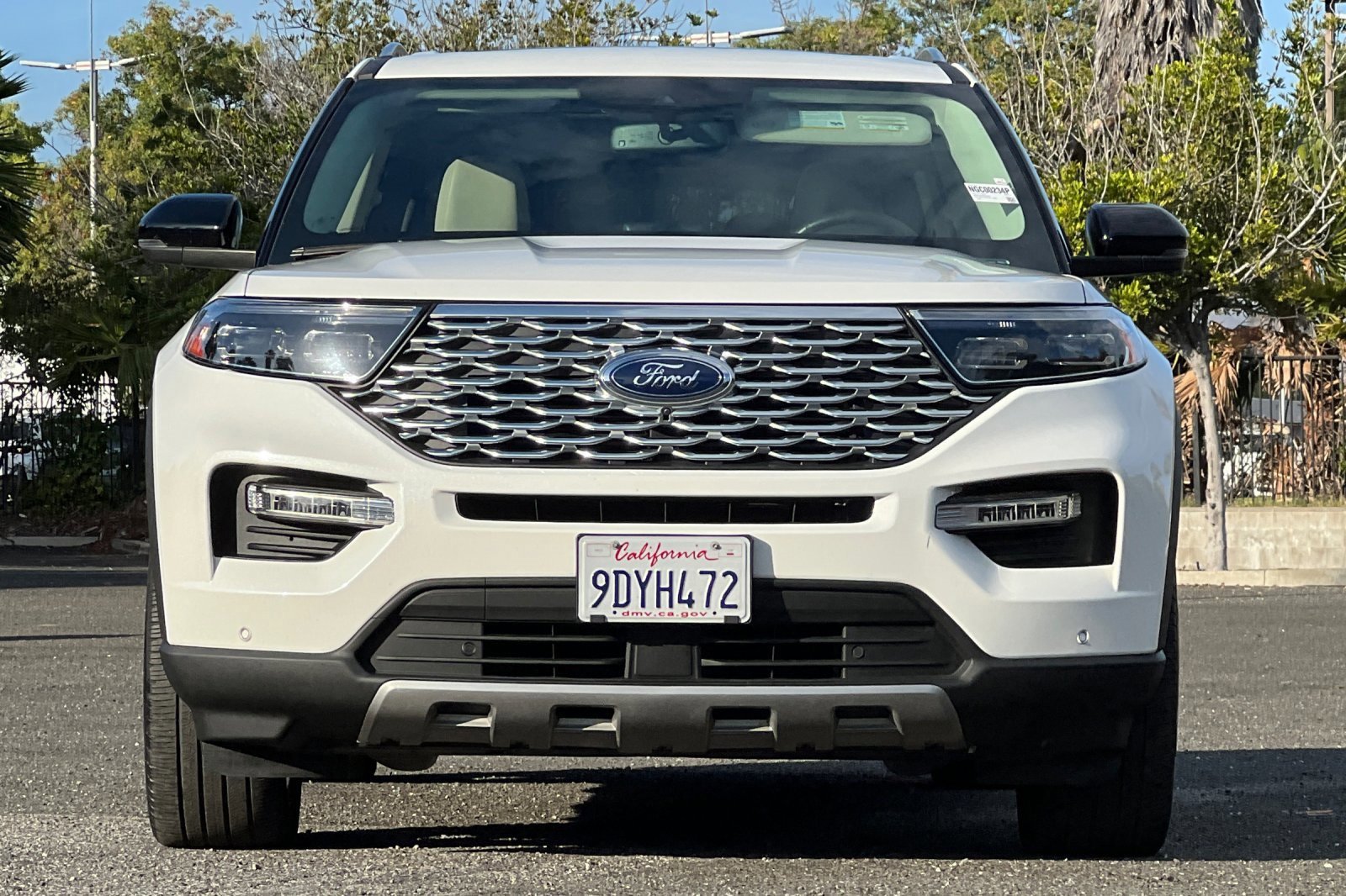 Certified 2022 Ford Explorer Platinum w/ Equipment Group 601A image 9