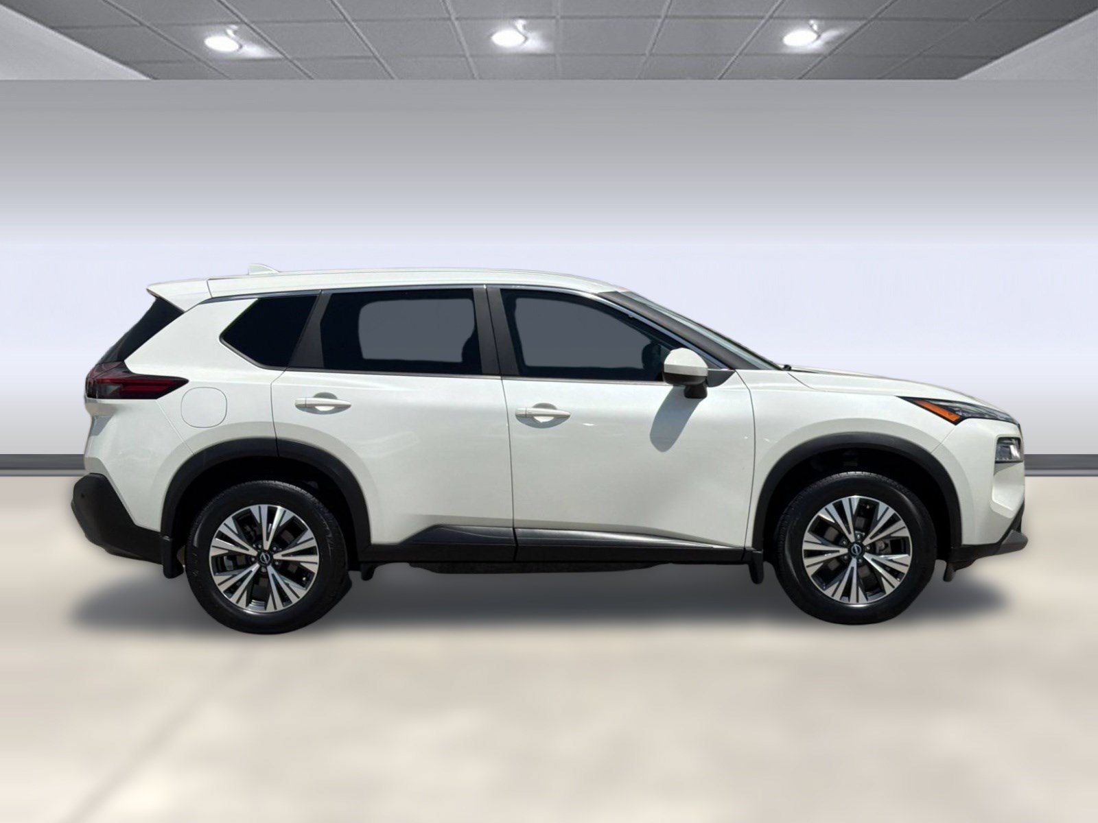 Used 2023 Nissan Rogue SV FWD image 8