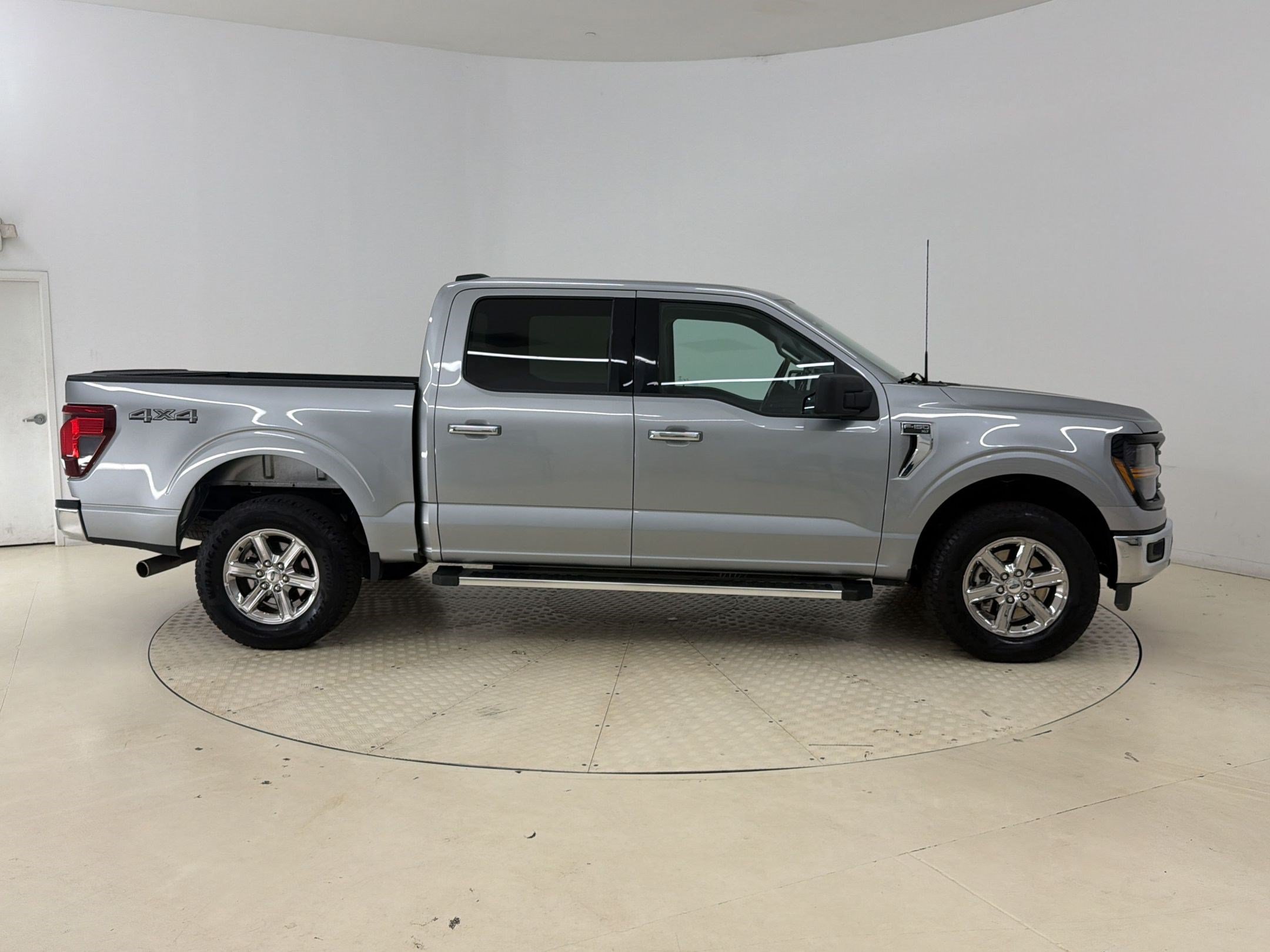 Certified 2025 Ford F150 XLT w/ Equipment Group 301A Standard AWD/4WD image 8