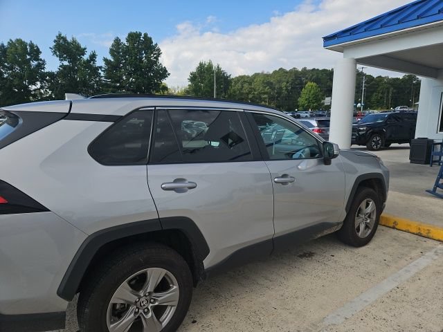 Used 2024 Toyota RAV4 XLE FWD image 18