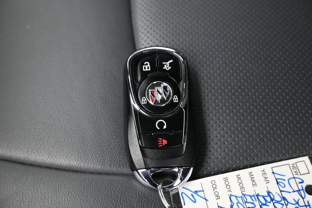Used 2023 Buick Enclave Essence AWD/4WD image 28