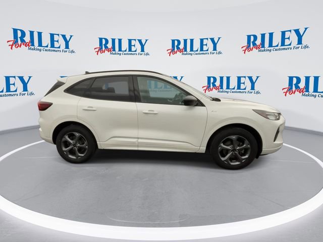 Certified 2024 Ford Escape ST-Line w/ Tech Pack #1 image 7