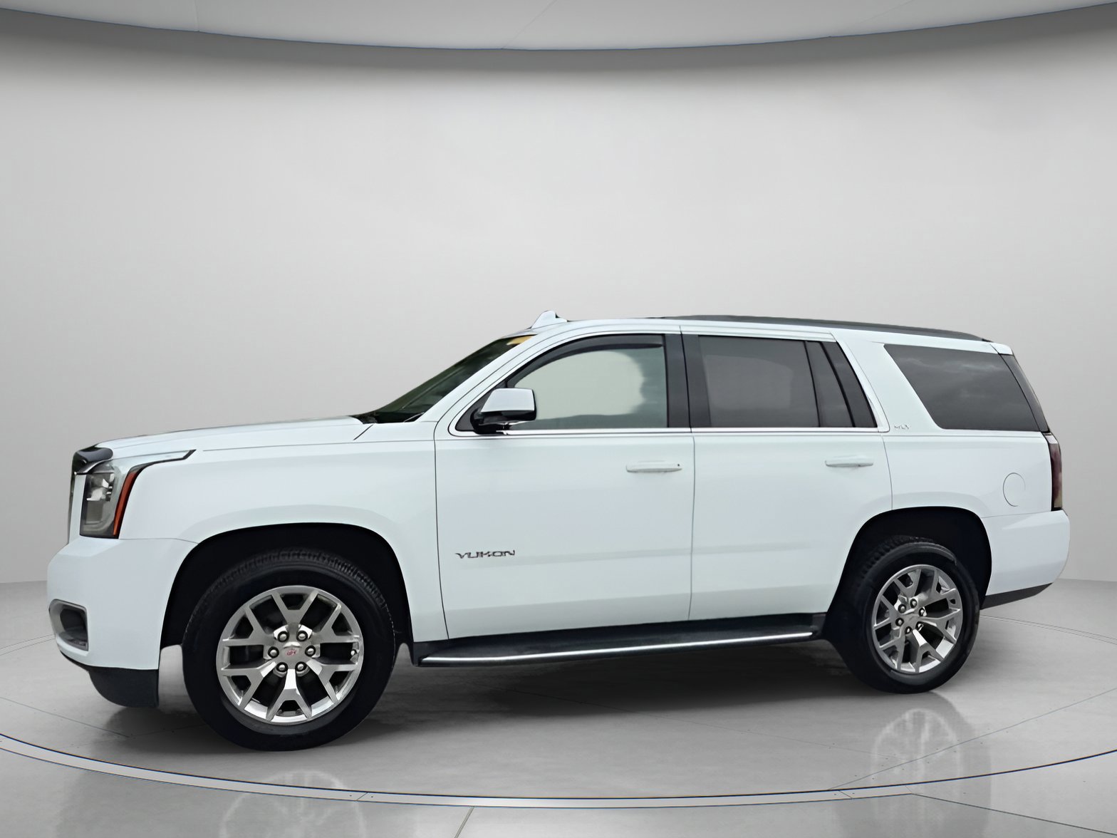Used 2019 GMC Yukon SLT w/ Open Road Package image 7