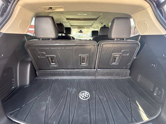 Used 2020 Buick Enclave Avenir w/ Avenir Technology Package AWD/4WD image 24