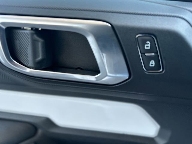 Certified 2025 Ford Bronco 2-Door w/ Sasquatch Package AWD/4WD image 14