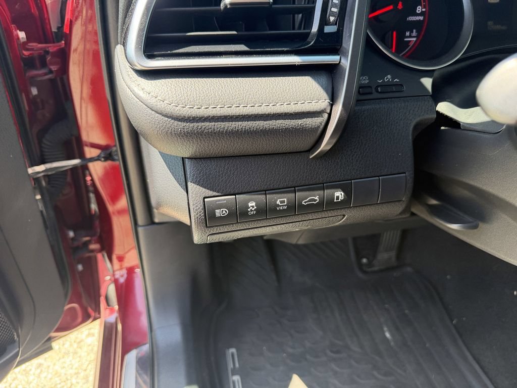 Used 2018 Toyota Camry XSE w/ Driver Assist Package FWD image 27