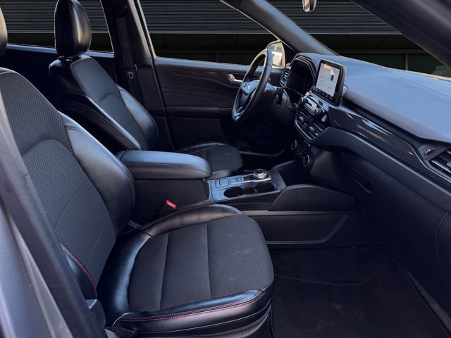 Certified 2024 Ford Escape ST-Line AWD/4WD image 15