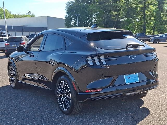 Certified 2024 Ford Mustang Mach-E Premium AWD/4WD image 4