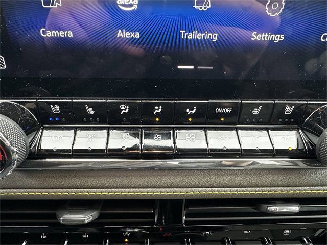 Used 2023 Chevrolet Colorado ZR2 w/ ZR2 Convenience Package III image 23