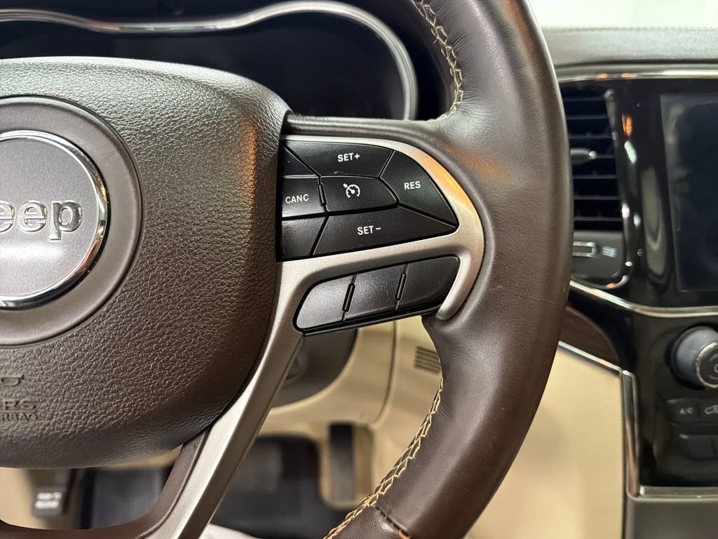 Used 2021 Jeep Grand Cherokee Overland image 22