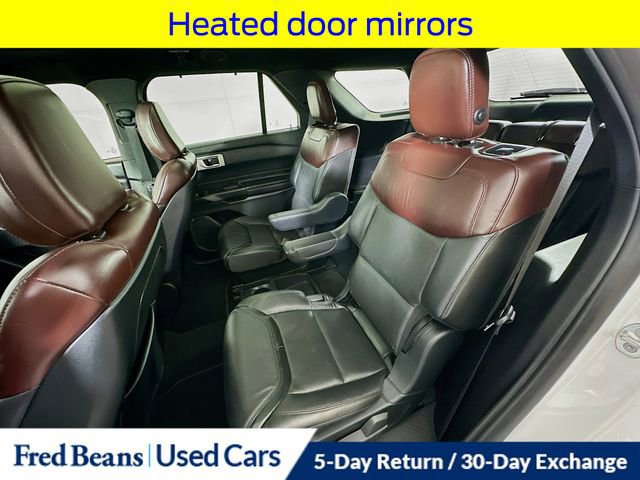 Certified 2020 Ford Explorer Platinum w/ Premium Technology Package image 32