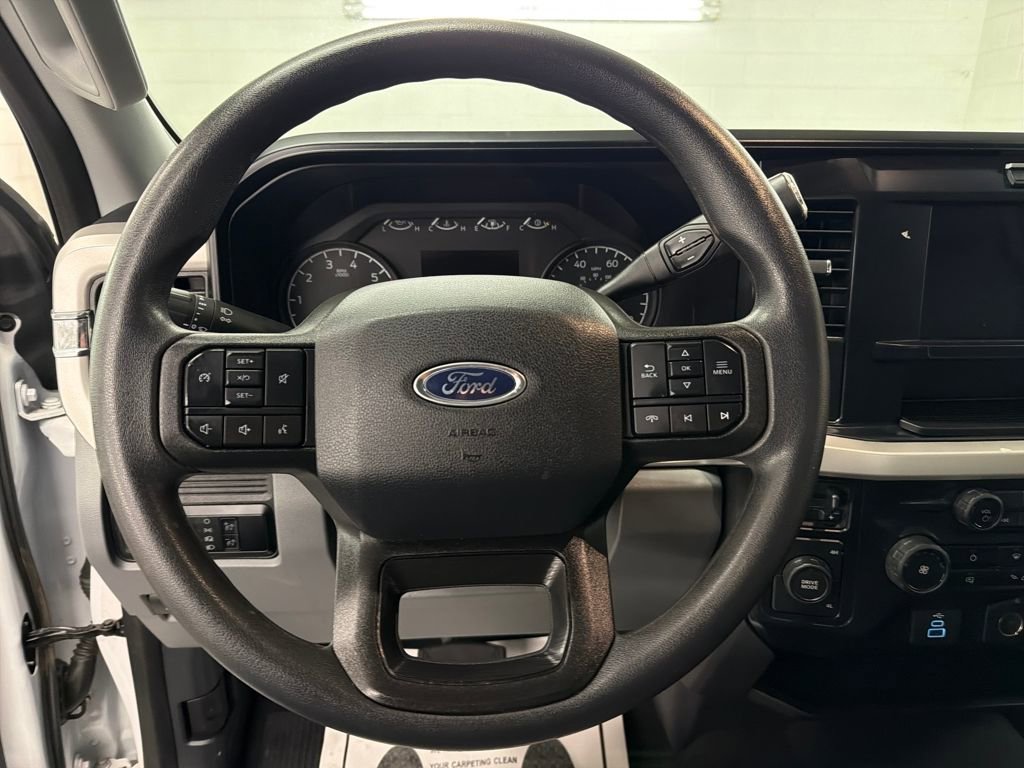 Certified 2025 Ford F250 XLT image 18