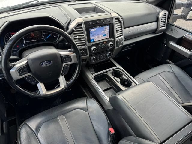Certified 2017 Ford F350 Platinum w/ Platinum Ultimate Package AWD/4WD image 14