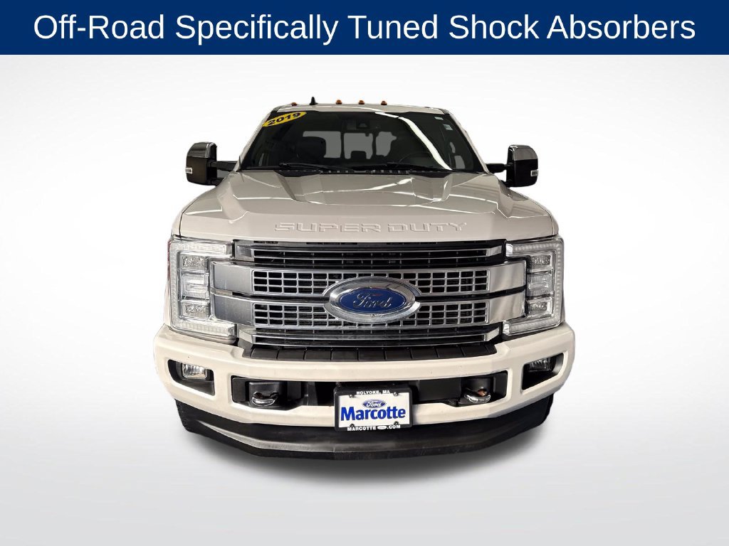 Certified 2019 Ford F350 Platinum w/ Platinum Ultimate Package AWD/4WD image 9