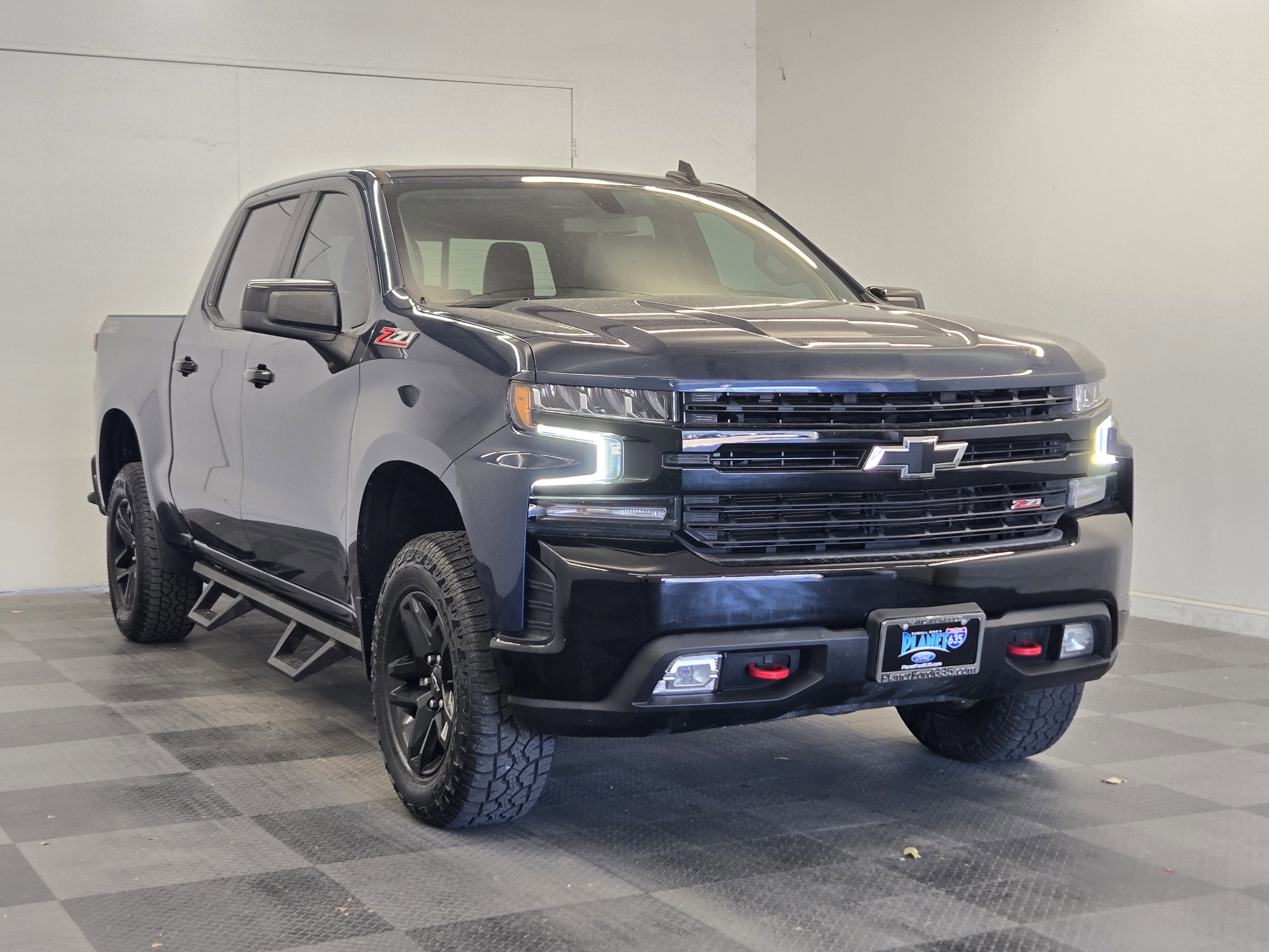 Used 2021 Chevrolet Silverado 1500 LT Trail Boss w/ Convenience Package II image 6