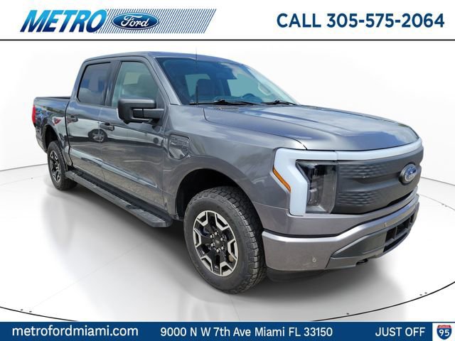 Certified 2023 Ford F150 Lightning XLT image 4