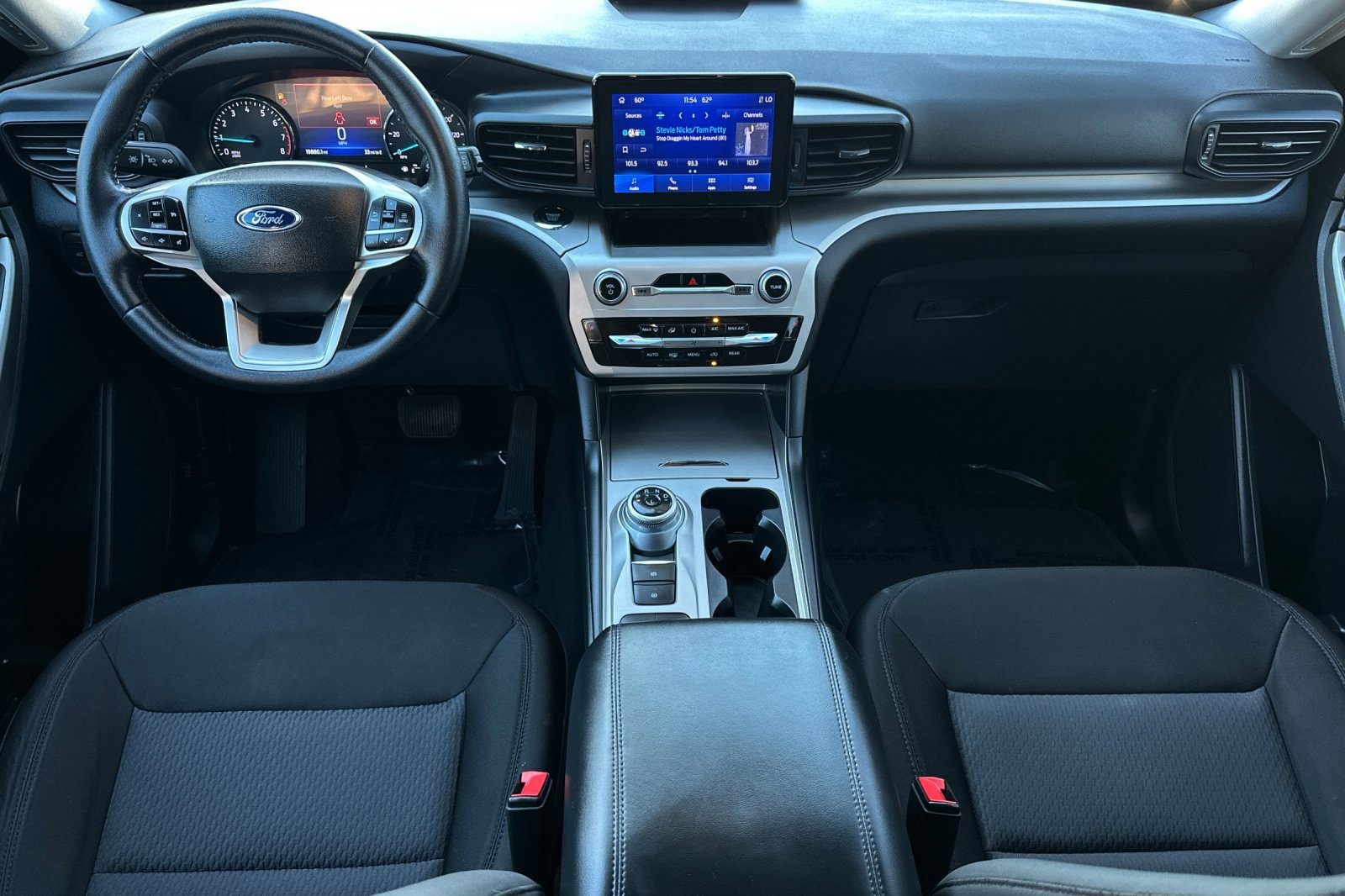 Certified 2022 Ford Explorer XLT image 12