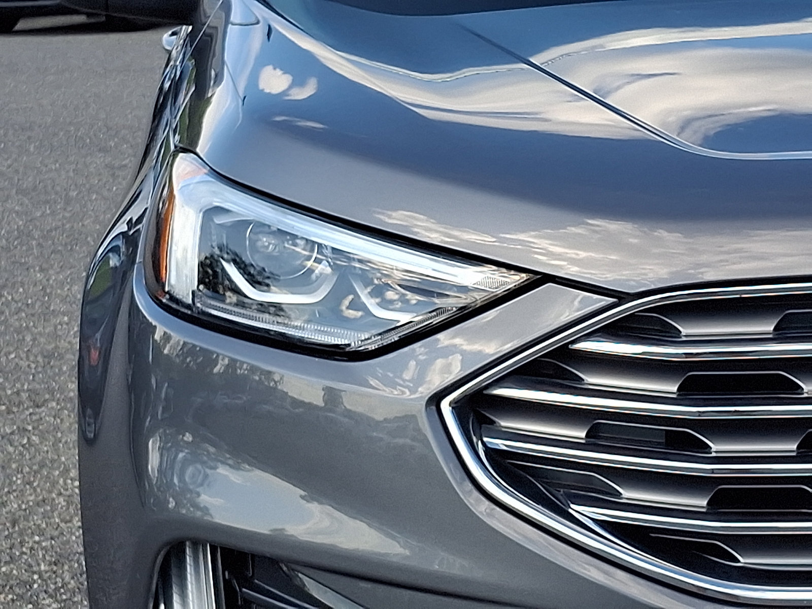 Certified 2023 Ford Edge Titanium w/ Equipment Group 301A AWD/4WD image 10