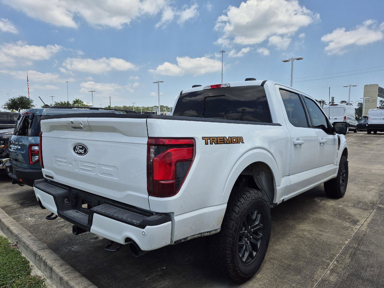 Certified 2025 Ford F150 Tremor AWD/4WD image 3