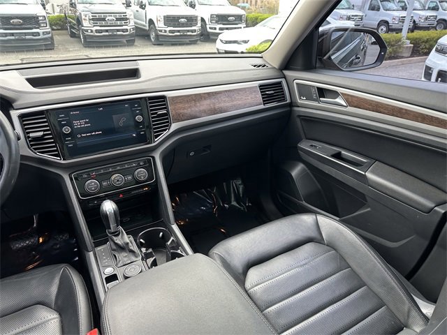 Used 2019 Volkswagen Atlas SEL Premium image 18
