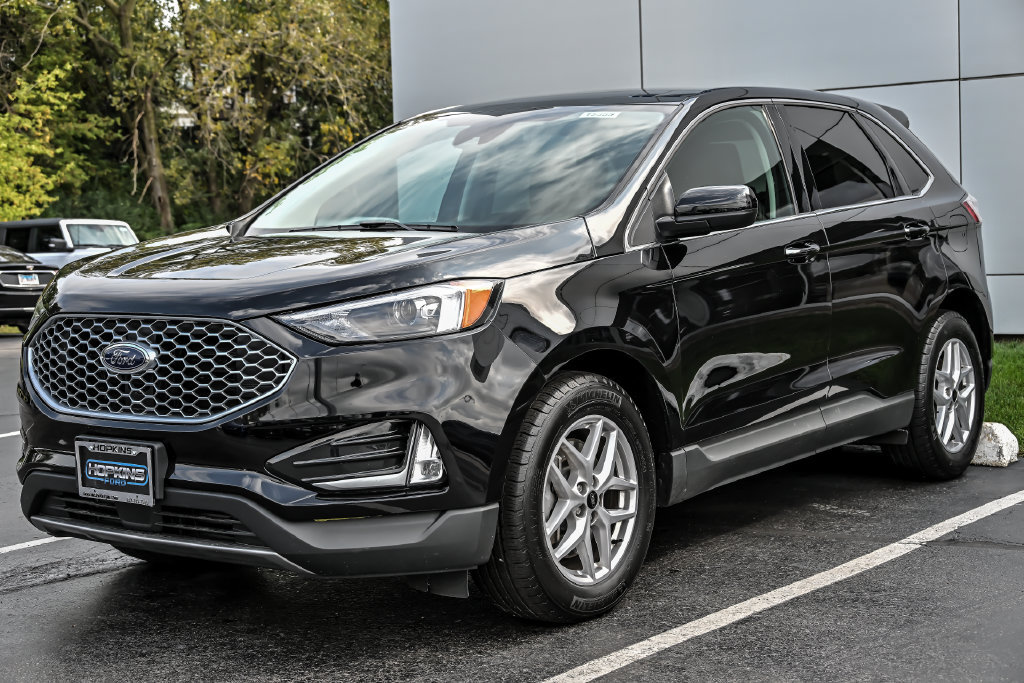 Certified 2023 Ford Edge SEL w/ Convenience Package AWD/4WD image 5