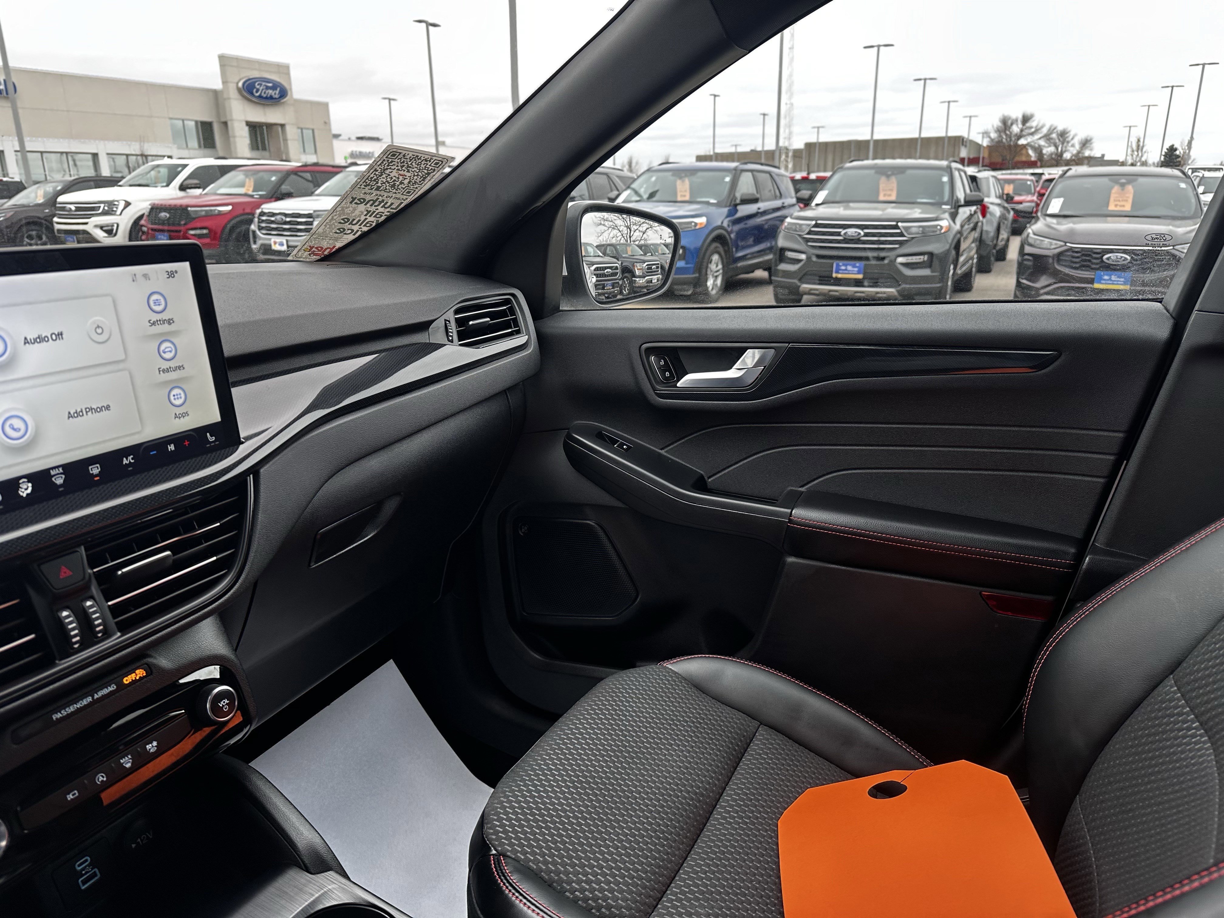 Certified 2023 Ford Escape ST-Line Select w/ Tech Pack #2 image 11