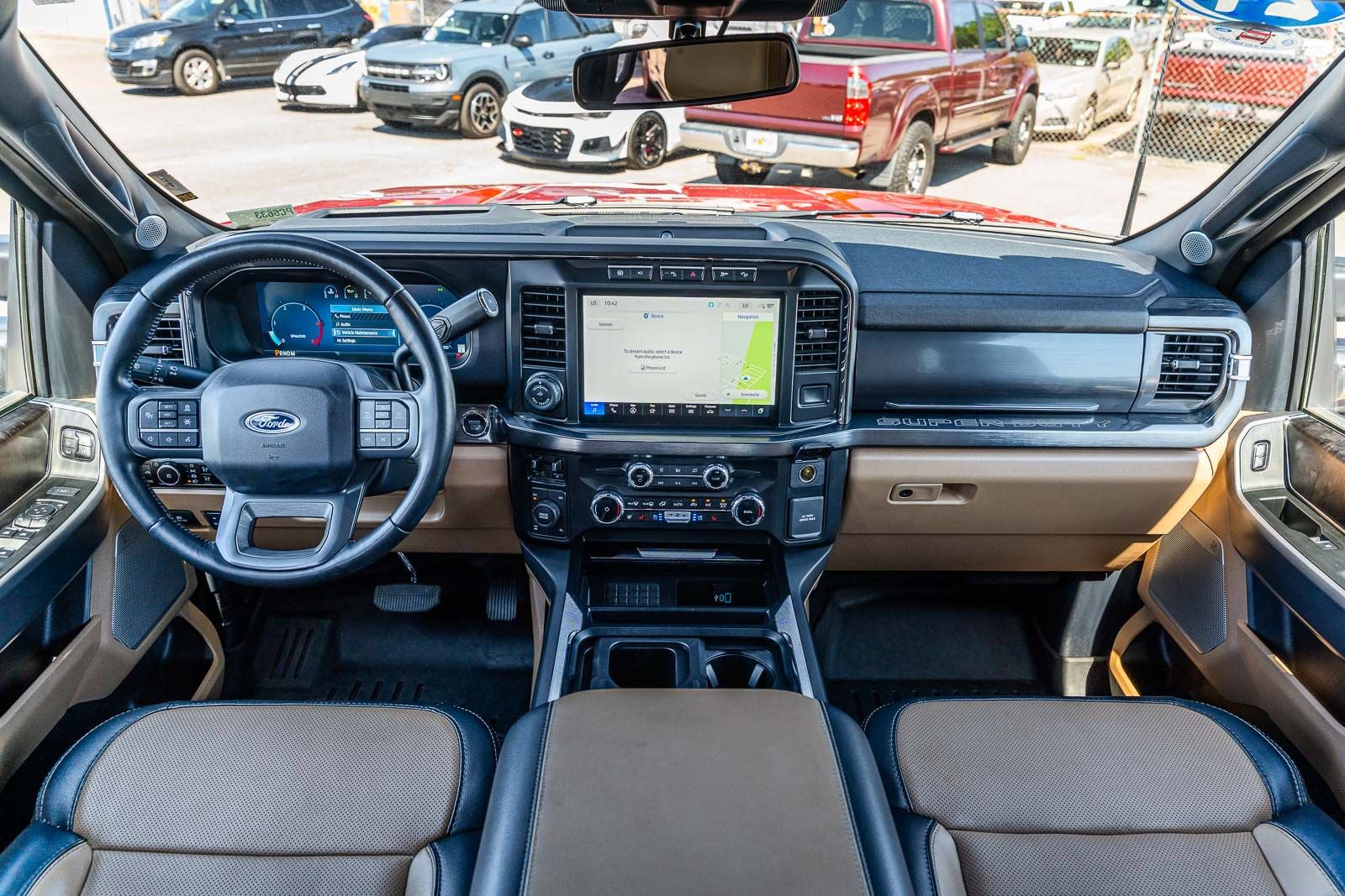 Certified 2024 Ford F350 Lariat w/ Lariat Ultimate Package AWD/4WD image 22
