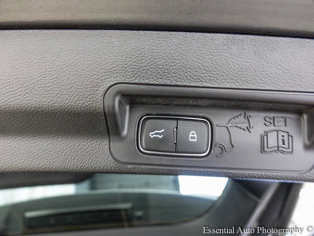 Certified 2022 Ford Explorer ST-Line image 26