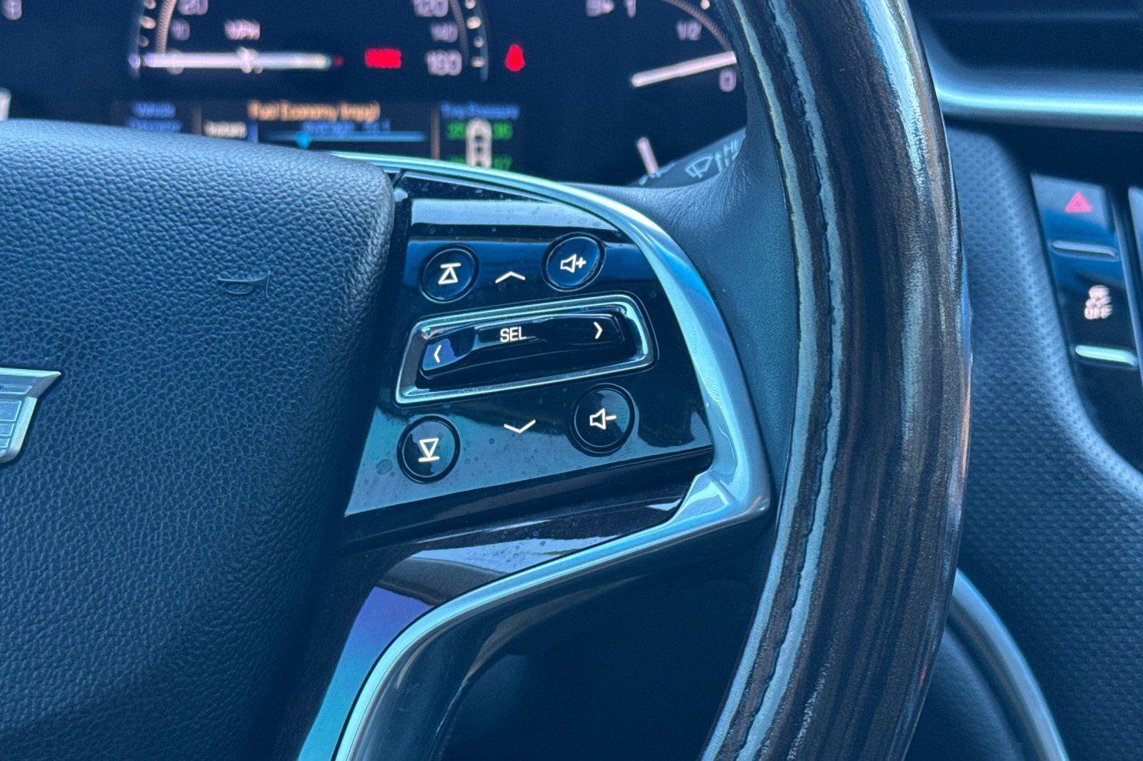 Used 2017 Cadillac XTS Luxury image 28