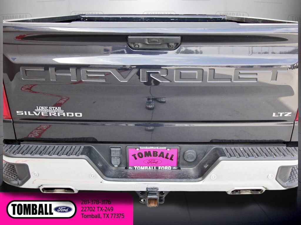 Used 2023 Chevrolet Silverado 1500 LTZ w/ LTZ Convenience Package II AWD/4WD image 31