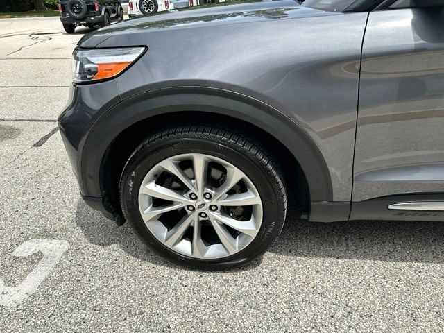 Certified 2021 Ford Explorer Platinum w/ Equipment Group 601A AWD/4WD image 87