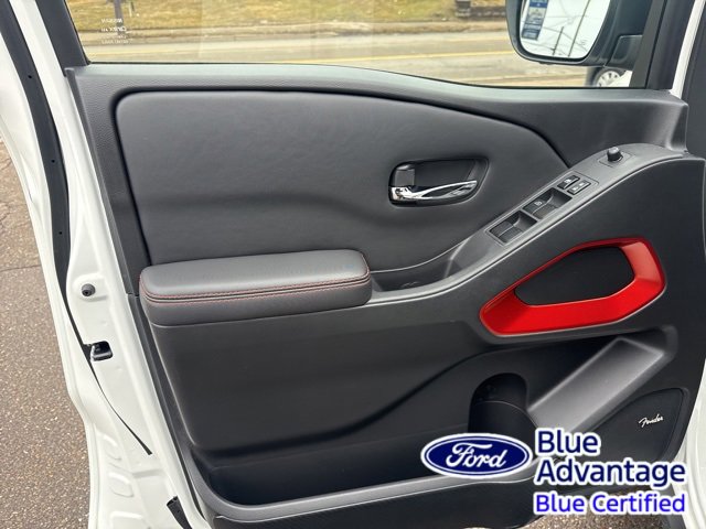 Used 2023 Nissan Frontier PRO-4X w/ Pro Convenience Package image 14